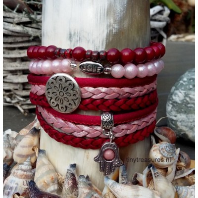 Donkerrood met roze leren wikkel armband Donkerrood met roze leren wikkel armband
